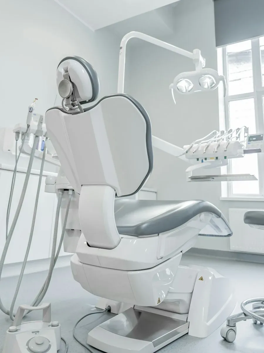 Dr. Dt. Göktuğ Sina Okkan